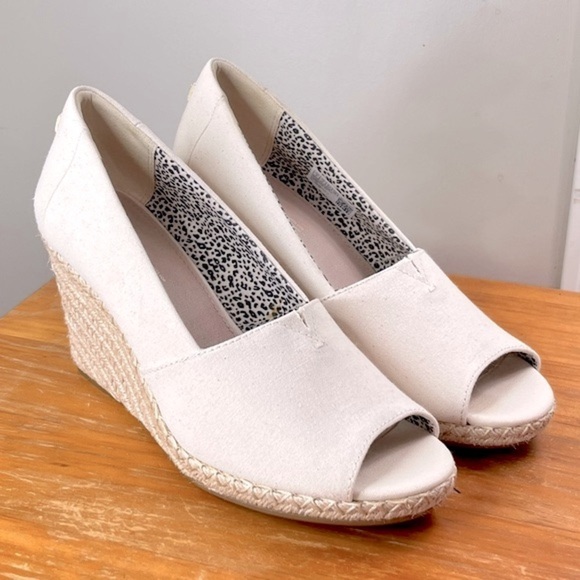 TOMS Michelle Espadrille Peep Toe Wedge - Picture 5 of 15